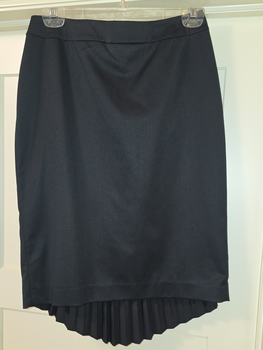 Brand New St. John Collection Black High-Low Pleated Hem Pencil Skirt